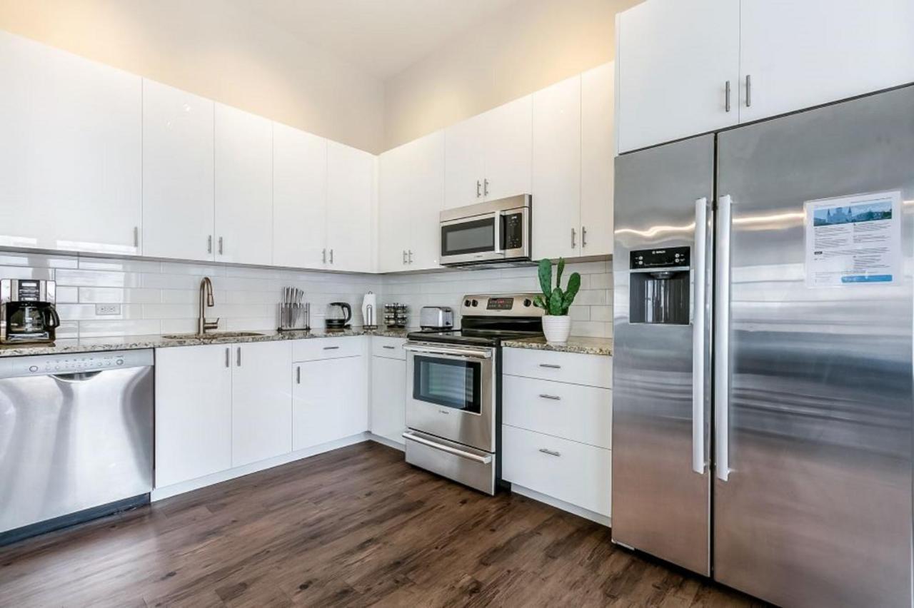 Modern Condo With Game Room In Downtown New Orleans Bagian luar foto